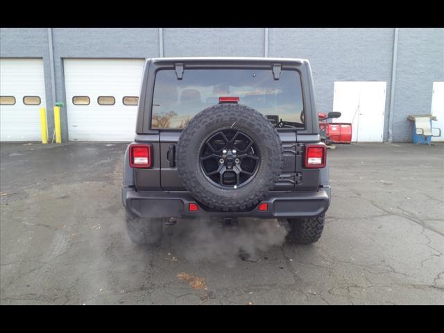 new 2025 Jeep Wrangler car, priced at $38,455