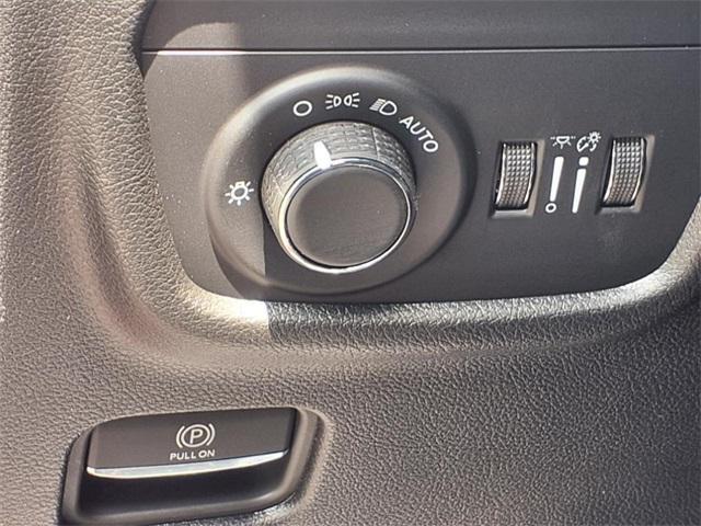 new 2025 Jeep Grand Cherokee L car, priced at $43,339