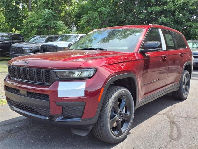 new 2025 Jeep Grand Cherokee L car, priced at $43,339