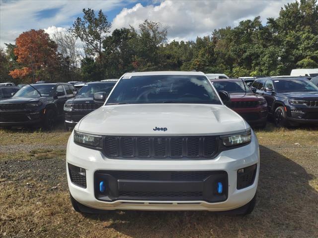 new 2024 Jeep Grand Cherokee car, priced at $53,342