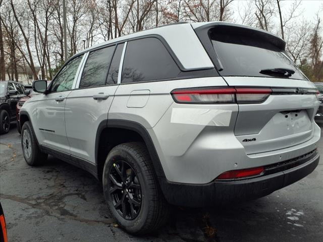 new 2025 Jeep Grand Cherokee car, priced at $40,885