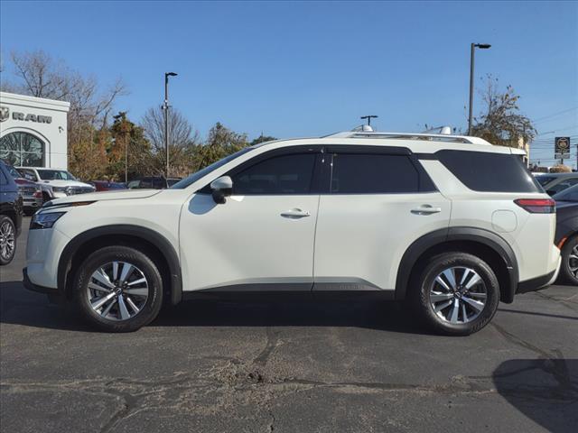 used 2024 Nissan Pathfinder car, priced at $40,967