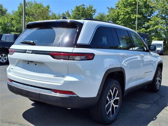 new 2025 Jeep Grand Cherokee car, priced at $41,870