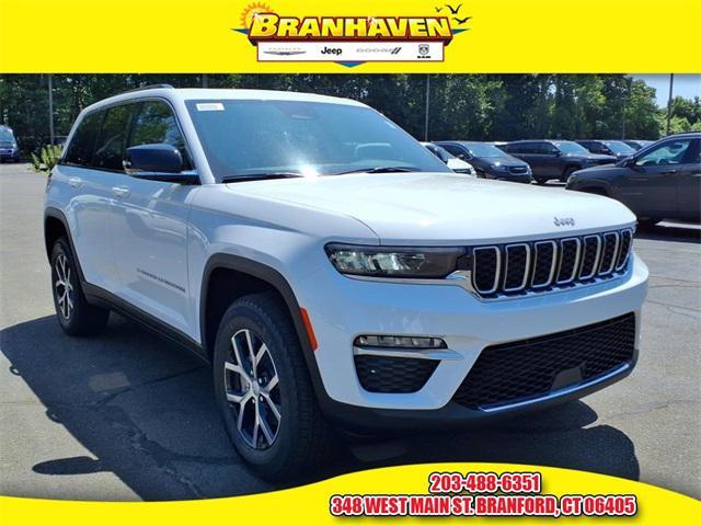 new 2025 Jeep Grand Cherokee car, priced at $41,870