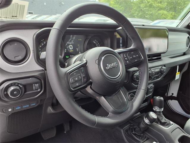 new 2025 Jeep Wrangler car, priced at $51,380