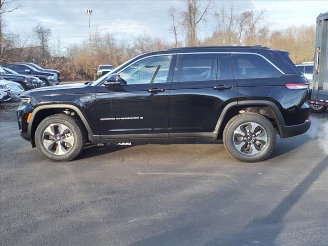 new 2024 Jeep Grand Cherokee car, priced at $50,052