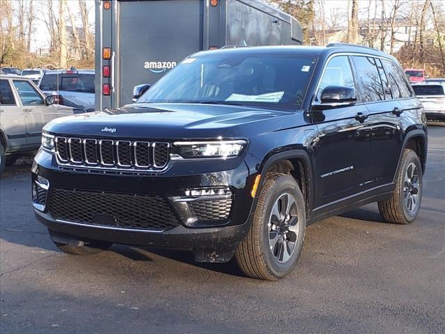 new 2024 Jeep Grand Cherokee car, priced at $50,052