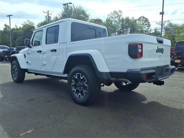 new 2025 Jeep Gladiator car, priced at $45,454