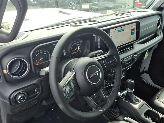 new 2025 Jeep Gladiator car, priced at $45,454