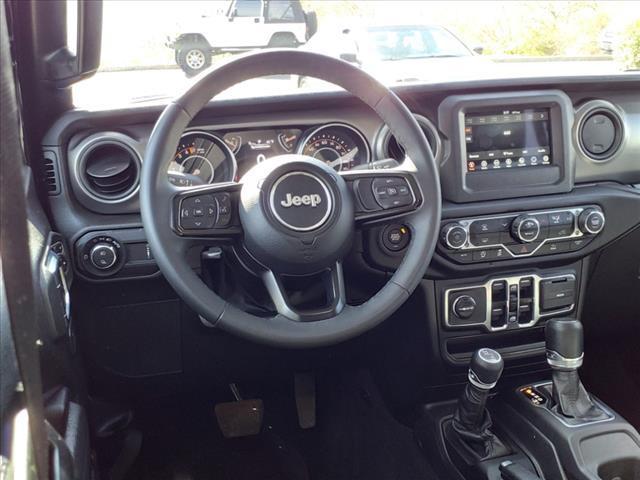 used 2023 Jeep Gladiator car, priced at $34,774