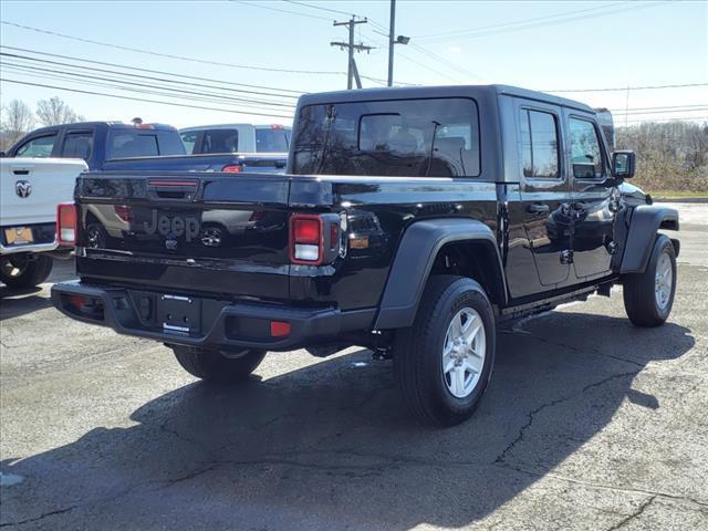 used 2023 Jeep Gladiator car, priced at $34,774