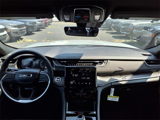 new 2025 Jeep Grand Cherokee car, priced at $39,126