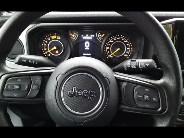 new 2025 Jeep Wrangler car, priced at $35,992