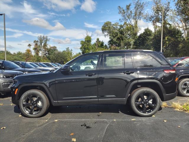 new 2024 Jeep Grand Cherokee car, priced at $45,800