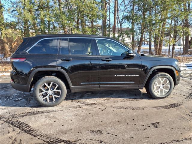 new 2025 Jeep Grand Cherokee car, priced at $45,007