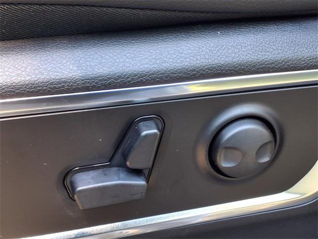 new 2025 Ram 1500 car, priced at $61,781