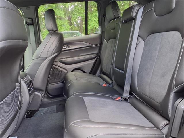 new 2025 Jeep Grand Cherokee car, priced at $40,710