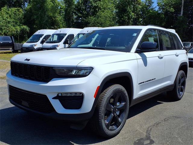 new 2025 Jeep Grand Cherokee L car, priced at $46,098