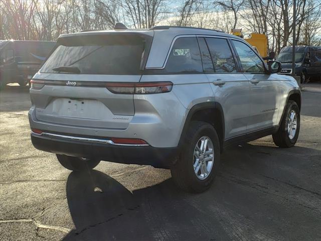 new 2024 Jeep Grand Cherokee car, priced at $35,890