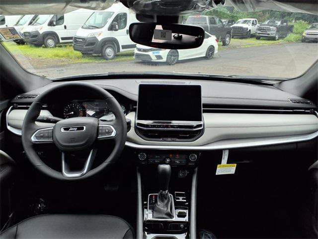 new 2025 Jeep Compass car, priced at $30,793