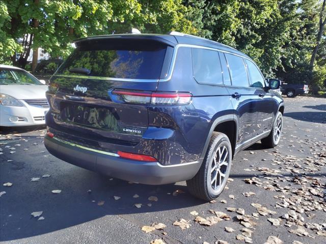 new 2024 Jeep Grand Cherokee L car, priced at $45,297