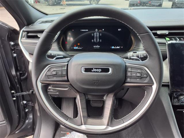 new 2025 Jeep Grand Cherokee car, priced at $45,962