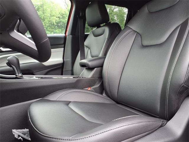new 2025 Jeep Compass car, priced at $33,838