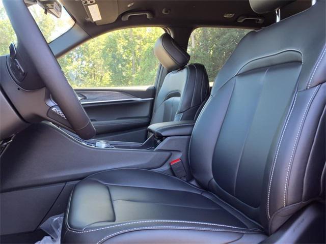 new 2025 Jeep Grand Cherokee car, priced at $40,787