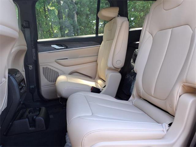 new 2025 Jeep Grand Cherokee L car, priced at $46,787