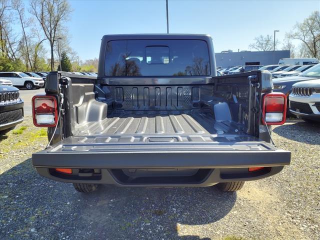 new 2024 Jeep Gladiator car, priced at $40,818