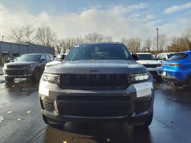 new 2024 Jeep Grand Cherokee L car, priced at $41,975