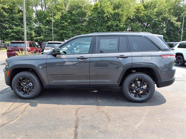 new 2025 Jeep Grand Cherokee car, priced at $38,984