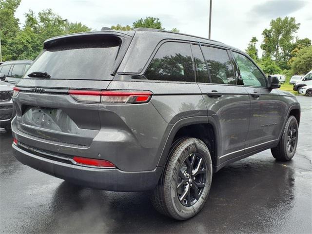 new 2025 Jeep Grand Cherokee car, priced at $39,710
