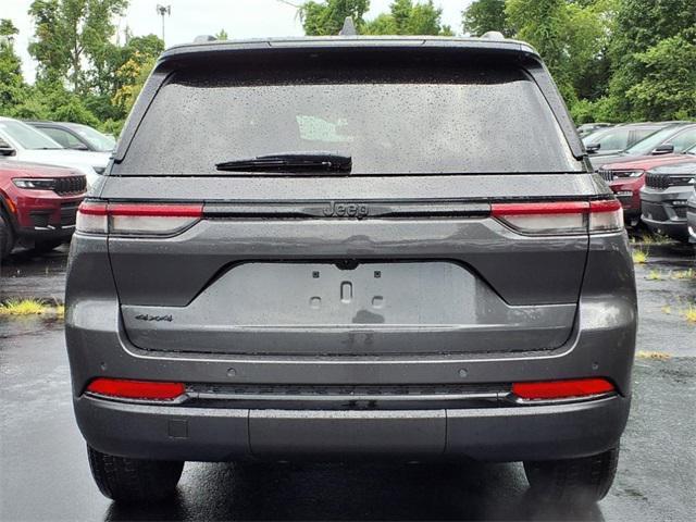 new 2025 Jeep Grand Cherokee car, priced at $39,710