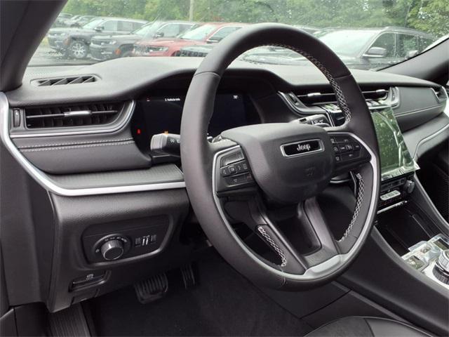 new 2025 Jeep Grand Cherokee car, priced at $39,710