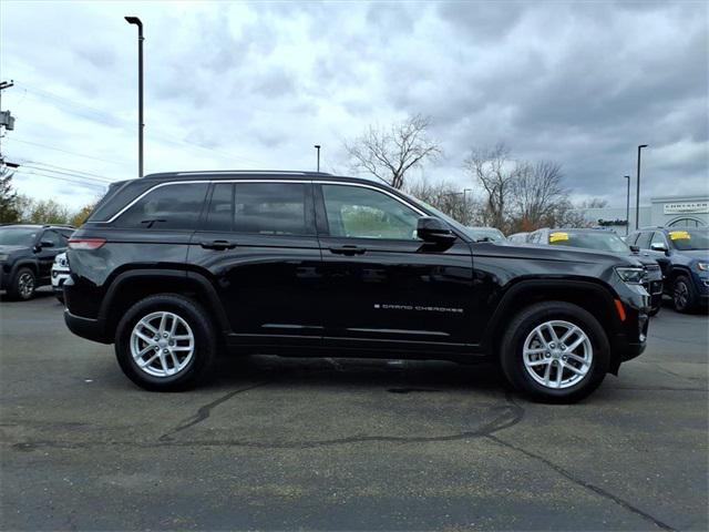 used 2024 Jeep Grand Cherokee car, priced at $32,996