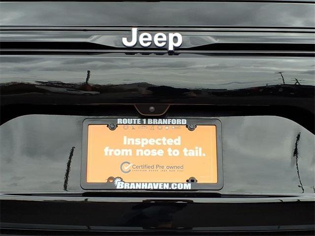 used 2024 Jeep Grand Cherokee car, priced at $32,996