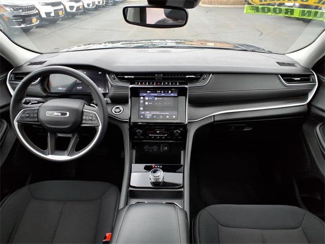 used 2024 Jeep Grand Cherokee car, priced at $32,996