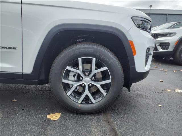 new 2024 Jeep Grand Cherokee car, priced at $42,811