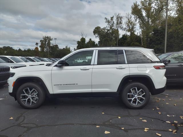 new 2024 Jeep Grand Cherokee car, priced at $42,811