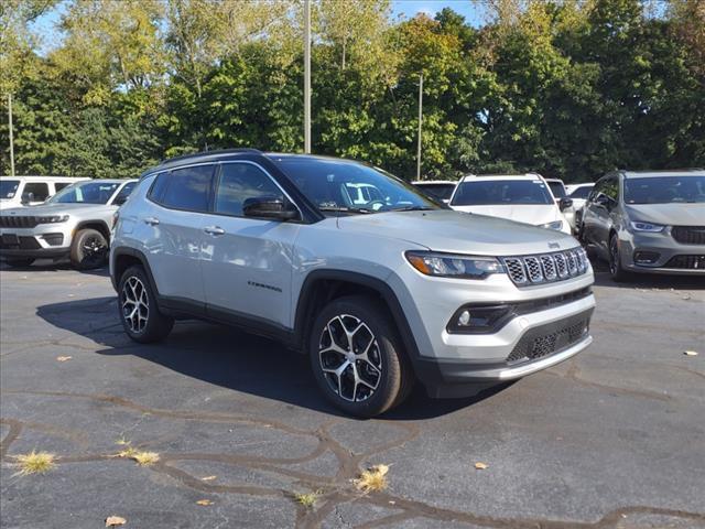 new 2024 Jeep Compass car, priced at $29,091