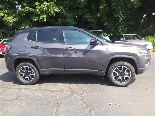 new 2024 Jeep Compass car, priced at $29,274