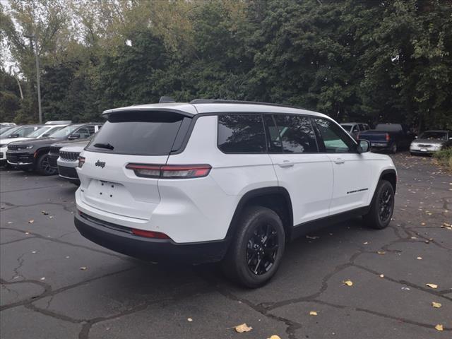 new 2024 Jeep Grand Cherokee L car, priced at $42,939