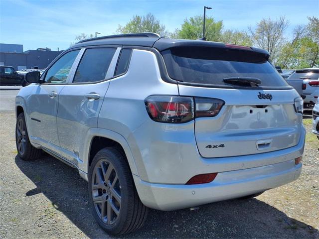 new 2025 Jeep Compass car, priced at $30,725