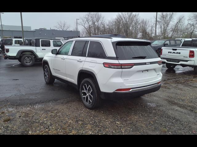 new 2025 Jeep Grand Cherokee car, priced at $41,871