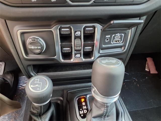 new 2025 Jeep Wrangler car, priced at $48,794
