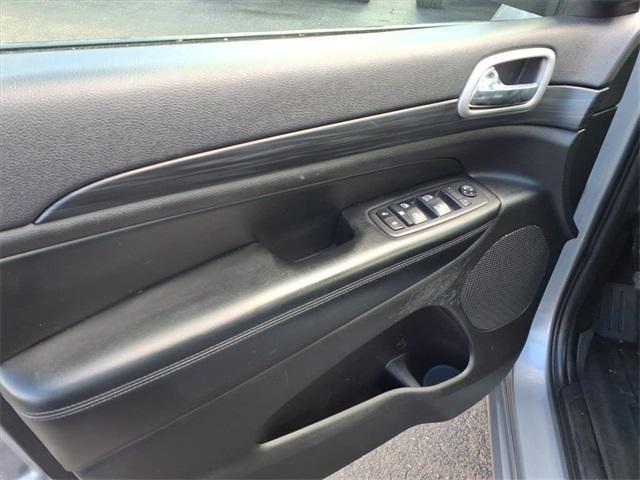 used 2020 Jeep Grand Cherokee car, priced at $20,968