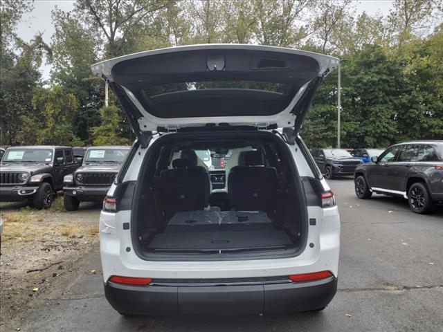 new 2024 Jeep Grand Cherokee L car, priced at $42,939