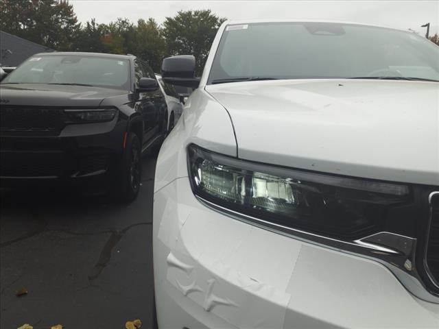 new 2024 Jeep Grand Cherokee L car, priced at $37,645