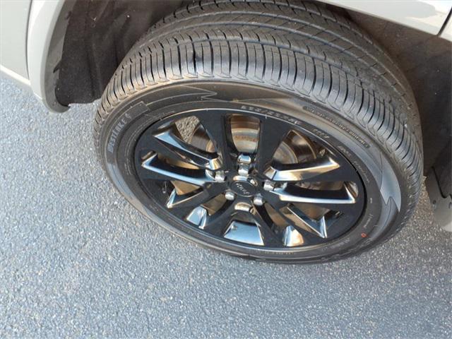 used 2020 Jeep Grand Cherokee car, priced at $25,396